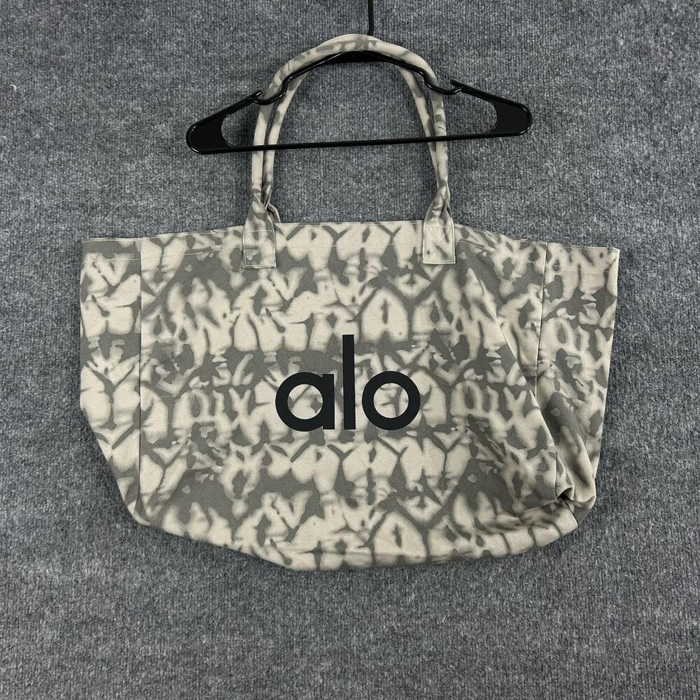 ALO Yoga Tie-Dye Canvas Tote in Gray and Cream